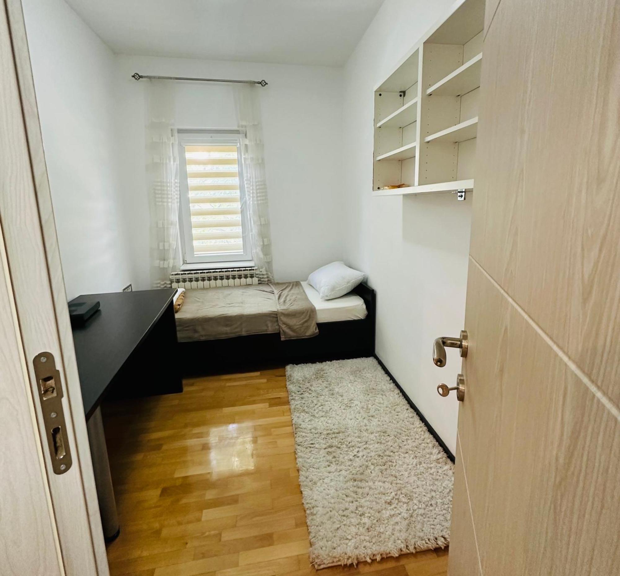 Urban Stay スコピエ エクステリア 写真